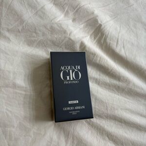 Giorgio Armani Acqua di Giò Profondo Eau de Parfum